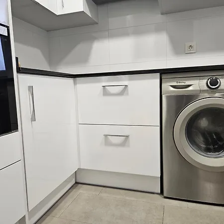 Apartamento 150a Moderno, Playa San Lorenzo By R2r Consulting Gijón