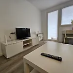 150a Moderno, Playa San Lorenzo By R2r Consulting